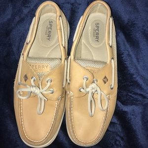 gently worn Sperry’s